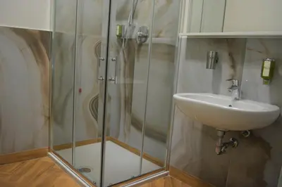 Bagno di Master Hotel