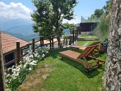 Paesaggio naturale nelle vicinanze della casa vacanze