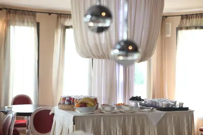 Cibo presso l'hotel o nelle vicinanze
