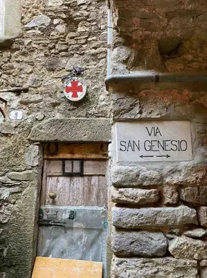 Certificato, attestato, insegna o altro documento esposto da Maison de village avec piscine au-dessus des Cinque Terre
