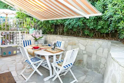Giardino di Relax a due passi dal mare