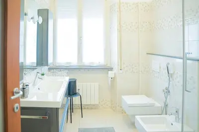 Bagno di 076 - Casa La Libreria, Centro città di Chiavari, 500 metri da mare e spiagge - 2 CAMERE DA LETTO