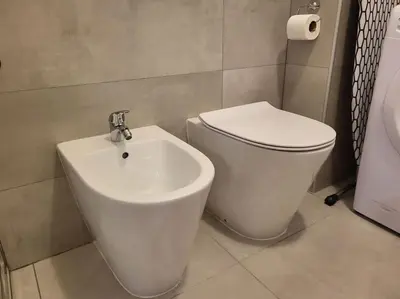 Bagno di Rifugio in città