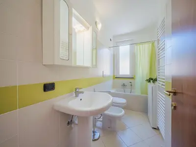 Bagno di Apartment Tulipano by Interhome