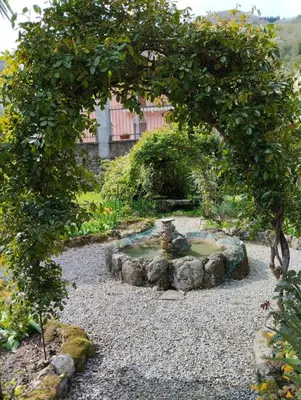 Giardino di Le Rose di Villa Vittoria nel verde a pochi minuti di auto dalle spiagge