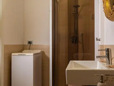 Bagno di Maison Blanche: appartamento elegante con parcheggio privato