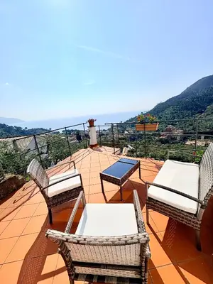 Paesaggio naturale nelle vicinanze della casa vacanze