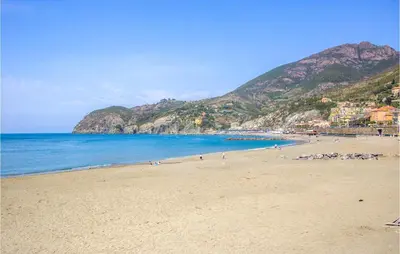 Paesaggio naturale nelle vicinanze della casa vacanze