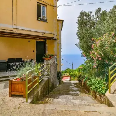 2 Bedroom Gorgeous Home In Bonassola