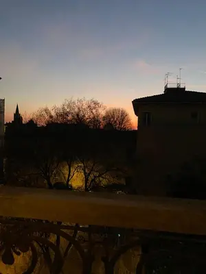 Alba o tramonto visti dall'interno dell'appartamento o dai dintorni