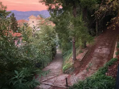 Paesaggio naturale nelle vicinanze della casa vacanze