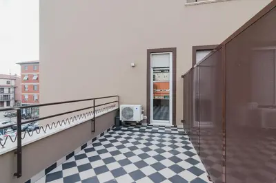 Balcone o terrazza di Pavia Tower - by Host4U