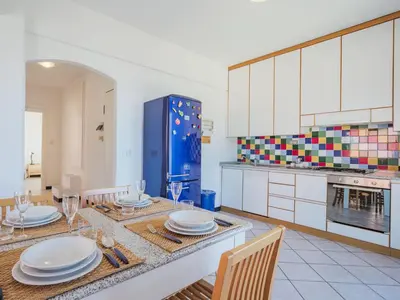 Cucina o angolo cottura di Apartment Come il sole all'improvviso by Interhome
