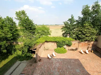 Giardino di Apartment near Cremona in Historic Convent