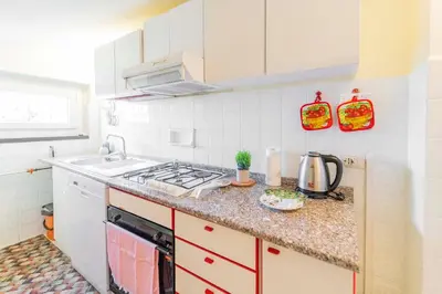 Cucina o angolo cottura di 124 - Casa con Terrazza Sestri- 15Minuti a piedi dal Centro