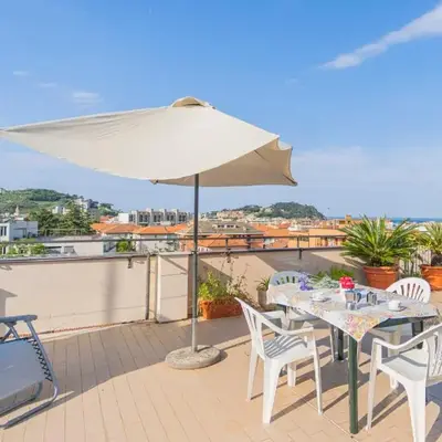 124 - Casa con Terrazza Sestri- 15Minuti a piedi dal Centro