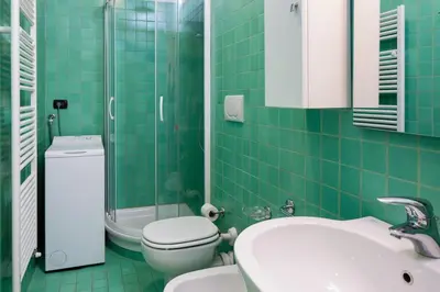 Bagno di Casa Borgo Ponente, affacciata sul mare
