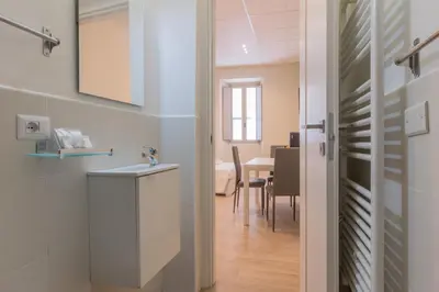Bagno di Center Rooms