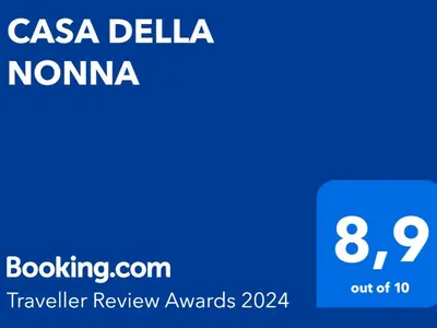 Certificato, attestato, insegna o altro documento esposto da CASA DELLA NONNA