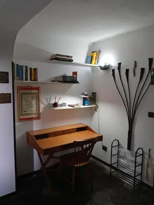 Biblioteca nell'appartamento