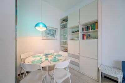 Cucina o angolo cottura di GuestHost - Relax in Luguria